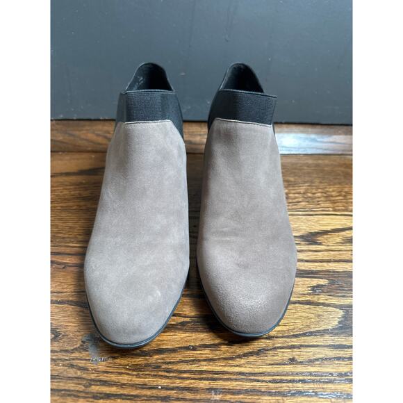 Abeo VICTORY Chelsea Elastic Slip On Heel Boots Booties Womens Size 9 - Picture 2 of 9